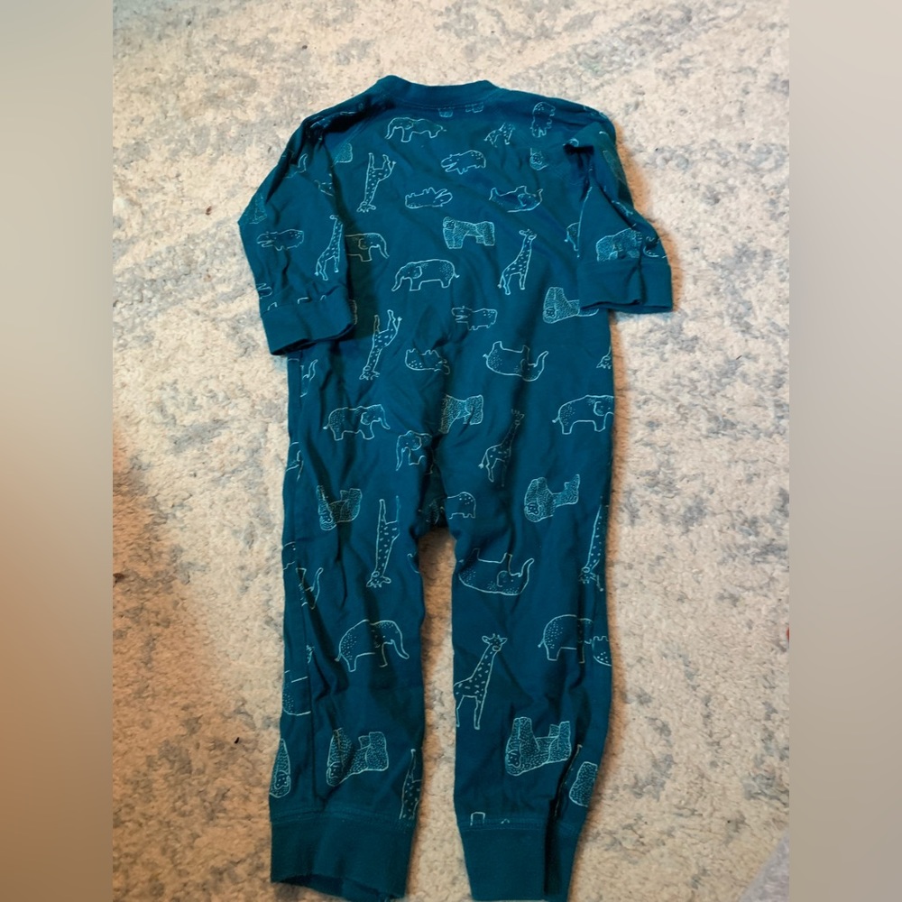 2 carters rompers - Picture 6 of 13